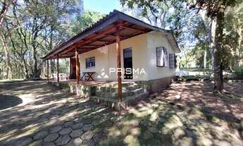 Imagem 2: Casa em Itaara - 2 dormitórios com 109m², lareira, churrasqueira, varanda - terreno com 10