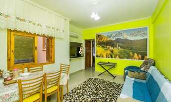 Imagem 2: Apartamento para venda tem 71 metros quadrados com 2 quartos em Floresta - Porto Alegre