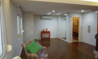 Imagem 3: Porto Alegre - Casa Padrão - Tristeza