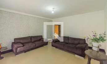 Imagem 4: Casa à Venda - Jardim Interlagos, 3 Quartos, 330 m2