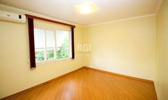 Imagem 4: Apartamento desocupado de um dormitório, 43,99m² de área privativa e baixo custo condomini