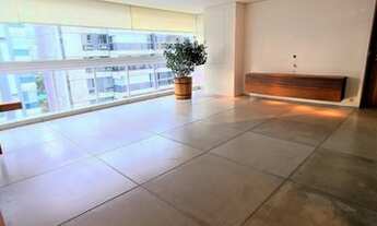 Imagem 2: WC - Apartamento 3 Quartos Suíte na Praia do Canto - 1.750.000,00