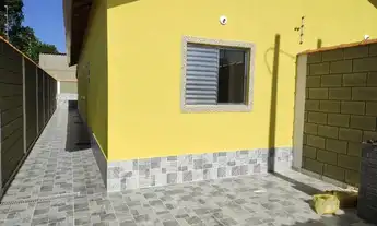 Imagem 1: Casa para venda com 56 metros quadrados com 2 quartos em Balneário Gaivota - Itanhaém - SP