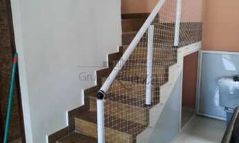 Imagem 4: Linda casa para aluguel Villa Branca 2 Dormitórios sendo duas suítes com closet