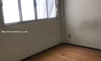 Imagem 4: Apartamento para Venda em Nova Friburgo, Centro, 4 dormitórios, 1 suíte, 3 banheiros, 1 va