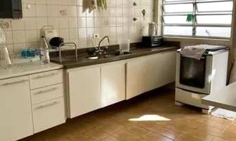 Imagem 3: Quatro vagas de garagens