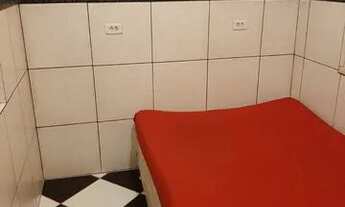 Imagem 2: Alugo Kitnet semi mobiliado com água e luz incluso e Wi-Fi grátis