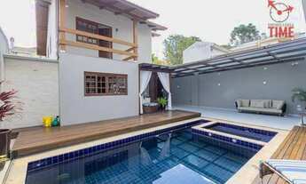 Imagem 4: CASA com 4 dormitórios à venda com 300m² por R$ 2.100.000,00 no bairro Guabirotuba - CURIT