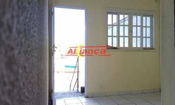 Imagem 2: ÓTIMA CASA RESIDENCIAL COM 2 DORMITÓRIOS E 6 VAGAS DE GARAGEM - VILA IZABEL - GAURULHOS/SP