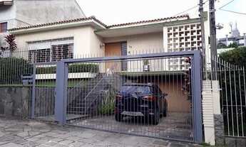 Imagem 2: Casa em local privilegiado na Três Figueiras