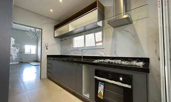 Imagem 4: Casa com suíte gourmet e piscina no coração do bairro Rita Vieira