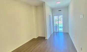 Imagem 4: Sobrado com piscina em Condominio 03 suites