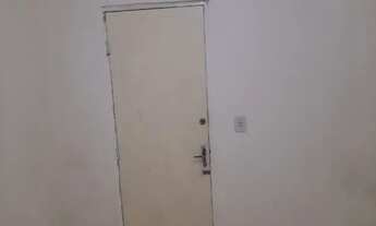 Imagem 5: Quarto e banheiro