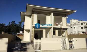 Imagem 4: SM/Casa com 03 dormitórios em Aririú, Palhoça - SC!