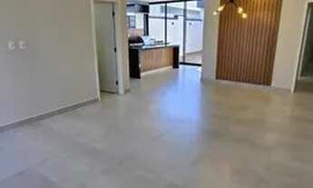 Imagem 4: Alto Padrão para Venda em Indaiatuba, Jardim Mantova, 3 dormitórios, 1 suíte, 3 banheiros