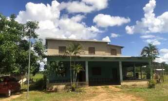 Imagem 2: Vende-se terreno com duas casas