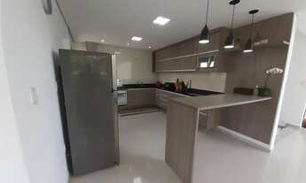 Imagem 7: Casa de Condominio, sobrado de esquina, com excelente visual arquitetônico!