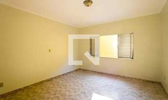 Imagem 5: Casa para Aluguel - Vila Luzita, 3 Quartos, 240 m2