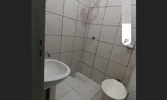 Imagem 5: Alugo kitynet Quarto com aluguel por R$700 /mês