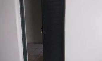 Imagem 3: Kitnet no Cruzeiro Velho, totalmente reformado. Contato Emanuela Cel.