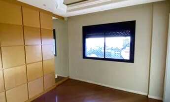 Imagem 5: Apartamento para venda possui 225 metros quadrados com 3 quartos em Uvaranas - Ponta Gross