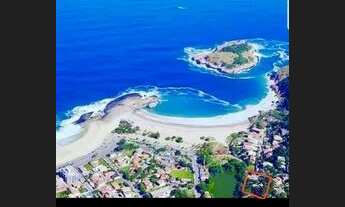 Imagem: Mansão cinematografica frente para praia