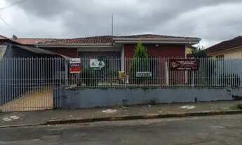 Imagem 2: Casa Comercial para Venda em Ponta Grossa, Uvaranas, 4 dormitórios, 1 suíte, 2 banheiros
