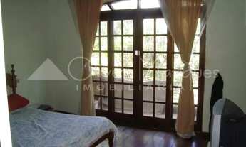 Imagem 2: Ótimo Sobrado a venda na Vila São Francisco em rua fechada, com 5 dormitórios, sala dois a