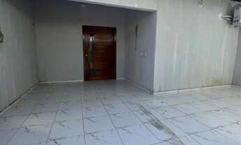 Imagem: Vendo casa com 2/4 em Bandeirantes