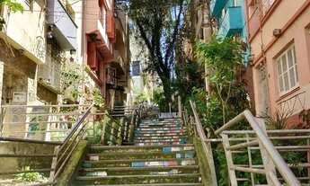 Imagem 3: Escadaria vinte de maio apto 2 dorm