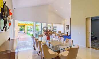 Imagem 4: Casa com 4 dormitórios, sendo 4 suítes a venda na região da Granja Viana - Cotia SP