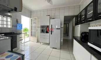 Imagem 2: Casa para Venda em Presidente Prudente, NOVO BONGIOVANI, 2 dormitórios, 1 banheiro, 2 vaga