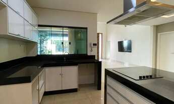 Imagem 4: Casa jockey/Vicente Pires - 03 Suites - Lote 400m² - Piscina e Churrasq