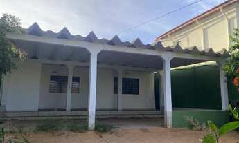 Imagem 4: Casa setor Marechal Rondon, com 3 suites Casa de Rua com 3 Quarto(s) e 2 banheiro(s) à Ven