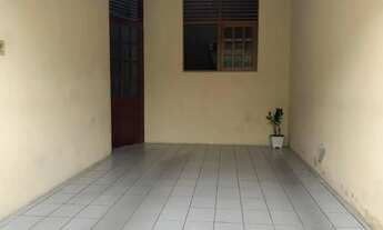 Imagem 2: Imóvel para venda possui 105 metros quadrados com 3 quartos em Santa Rosa - Caruaru - PE