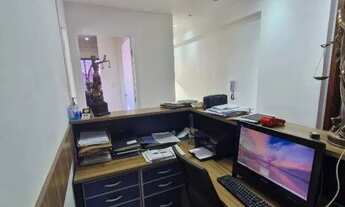 Imagem 6: Conjunto de salas com total de 64m2 no Funcionários com 2 vagas de garagem