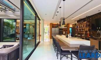 Imagem 7: CASA EM CONDOMÍNIO - ALPHAVILLE - SP