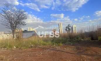 Imagem 7: Oportunidade Única em Goiânia: Terreno Espaçoso de 420 m² no Jardim Atlântico!