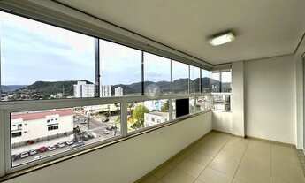 Imagem 4: Apartamento-casa com vista panorâmica, com seus 3 dormitórios, no bairro Dores!