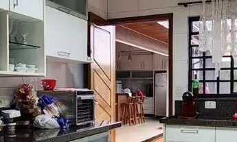 Imagem 6: Vende-se casa em Bandeirantes ou troca por imóvel em Maringá