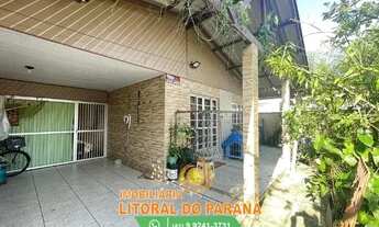 Imagem: Casa de esquina 3 quartos perto do Mar em