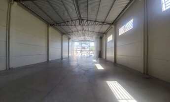 Imagem 4: Pavilhão com 620m² para alugar na avenida feitoria