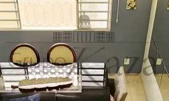 Imagem 7: Oportunidade - Casa Sobrado - Jardim das Indústrias - 5 Dormitórios - 181m²