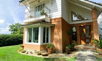 Imagem 2: Casa para venda com 319 metros quadrados com 3 quartos em Casa da Lua - Resende - RJ