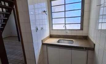 Imagem 6: Ótimo apartamento na Rua Ipiranga 90 3º andar escada 03 qurtos, suíte