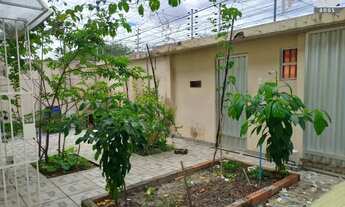 Imagem 2: Casa Duplex com 5 dormitórios (4 suítes sendo 1 master) à venda, 614 m² por R$ 1