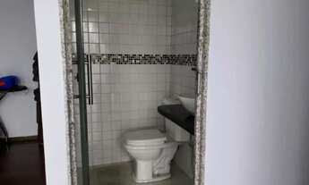 Imagem 2: Apartamento à Venda em Aflitos