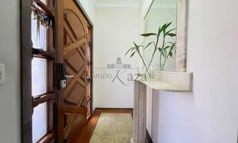 Imagem: Casa/Condomínio - Residencial - No bairro