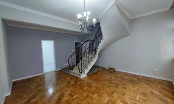 Imagem 3: Apto duplex Centro, amplo, reformado, Rua 16 de março, excelente preço - Petrópolis - RJ