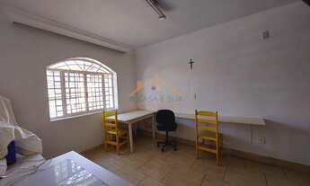 Imagem 7: Excelente Casa Comercial no Santa Cruz Industrial com 2 apartamentos no fundo